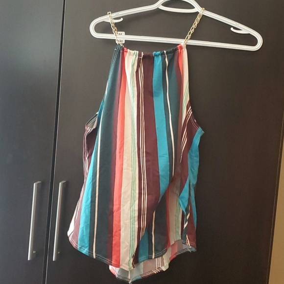 Top - Picture 2 of 3